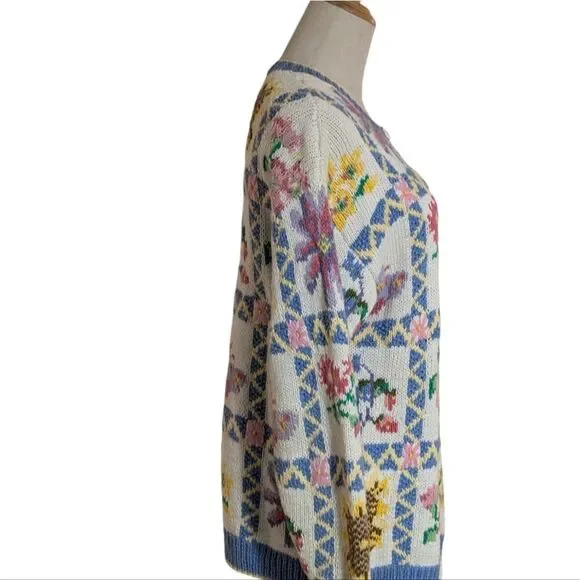 Design Options Vintagrle Patchwork Floral White Grandma Cardigan Sweater - Picture 3 of 6